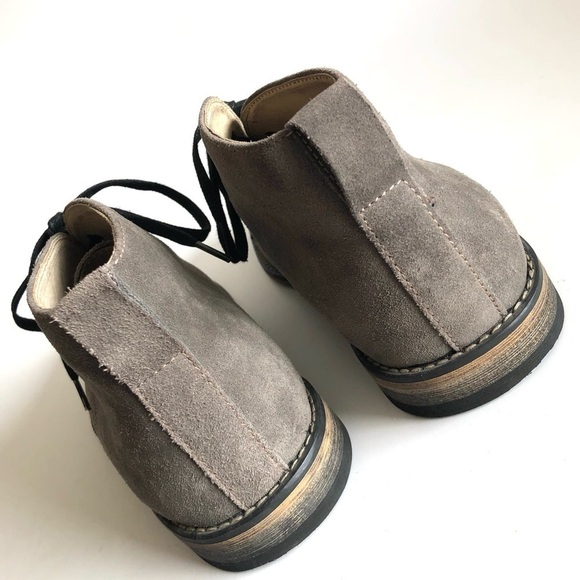 Stacy Adams Tamarack Gray Suede Chukka Boots main image 7